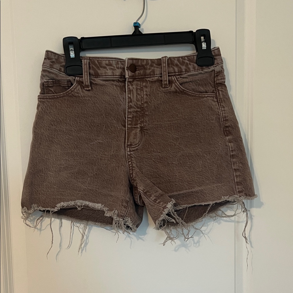 Universal Thread Shorts.